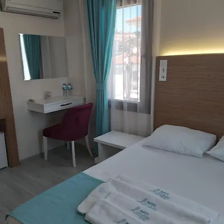 Mavi Liman Hotel Cesme