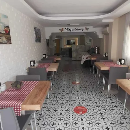 Mavi Liman 酒店 Çeşme